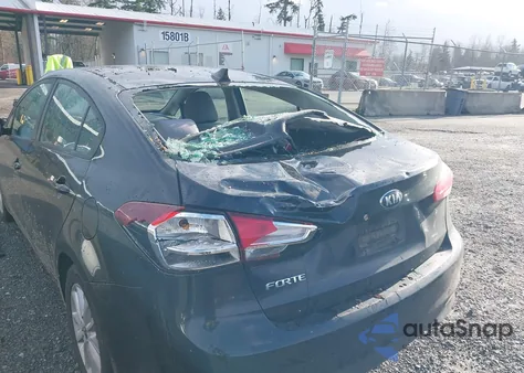 2017 Kia Forte Lx из США, поврежденный, VIN 3KPFL4A73HE021786